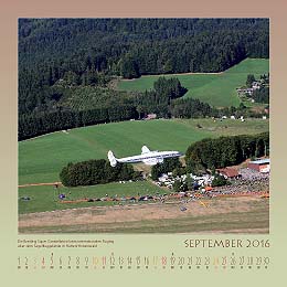 Die Breitling Super Constellation beim internationalen Flugtag über dem Segelfluggelände in Hütten/Hotzenwald